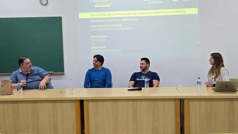 ✨ A XVI FITEC – Feira de Inovação Tecnológica foi um verdadeiro sucesso! 🚀🙌Durante o evento, p (5)
